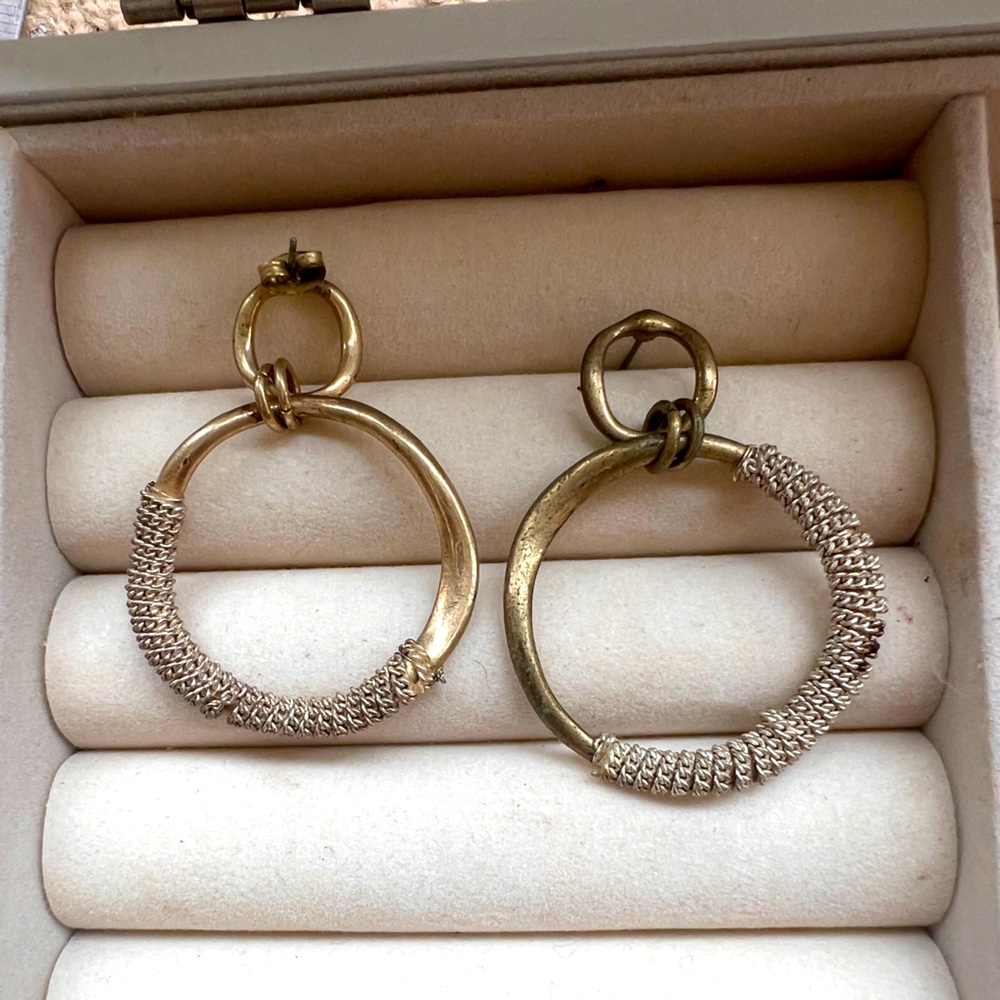 Lucky brand, dangle earrings gold